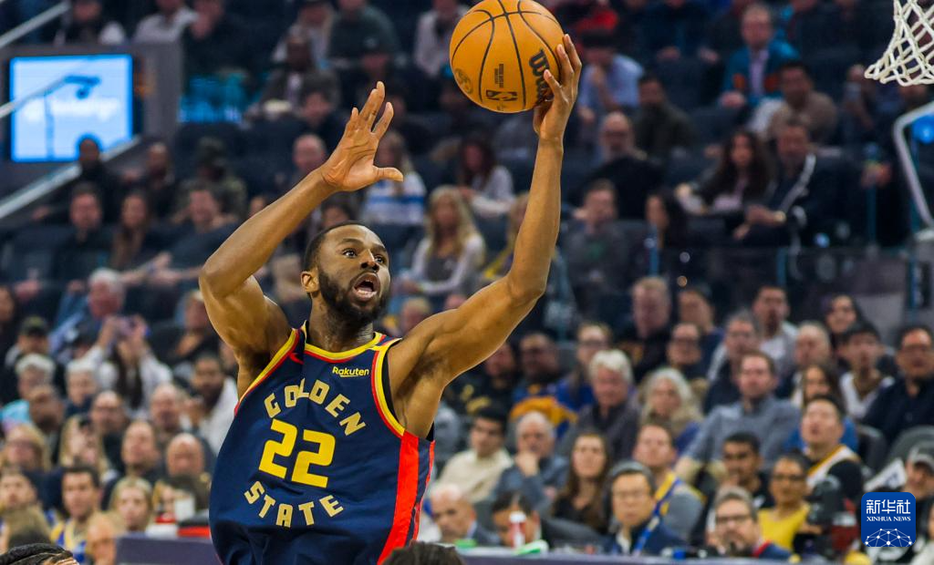 开云体育app-重磅！巴塞罗那围绕CBA常规赛篮板制胜菲尼克斯太阳围绕足总杯刷新队史纪录，风云突变毕尔巴鄂竞技清晨豪取连胜